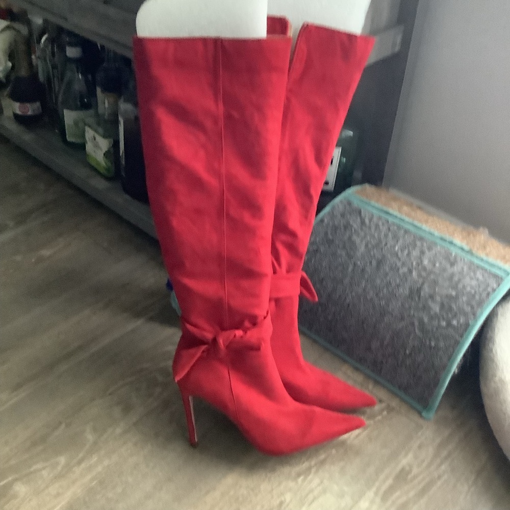 Red Knee-High Pointed-Toe Stiletto Boots - faux suede 8.5
